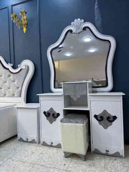 السعر مليون فقط غرفة صاج نجارة عراقية9قطع توصيل لكل المحافظات للحجز واتساب***********
