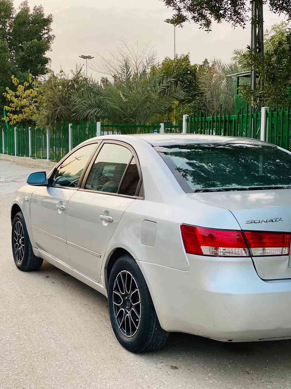 هونداي سوناتا بانزين مكينه 2.0 دوش
كير مكينه حداديه تبريد كله شرط 

جلد او كشن كهرباء  ويل كب كروم 5 ويل كب

تبريد بيانو شاشه تاب او كامره خلفيه

كيجات رياضيه او برده خلفيه

4 دسك مع ABS 

العنوان النجف السعر45$

***********
