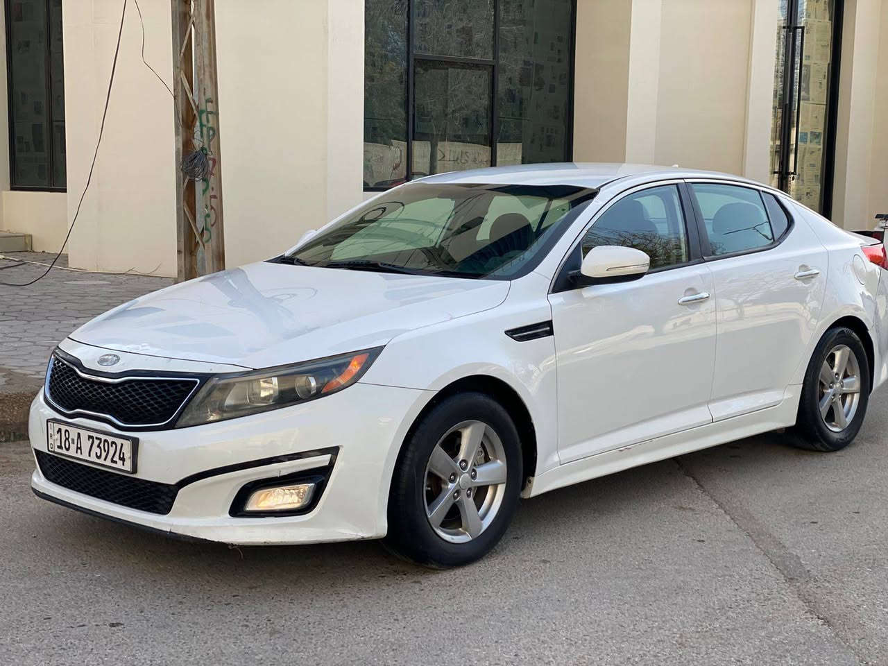 كيا اوبتما مديل 2014امريكي مكفوله من الضربه والصبغ والتبديل السياره كلين تايتل سياره جديده وجاهزه حداديه تخم تاير تبريد محرك وكير مكفولات محرك 2400مواصفات شاشه كامره تحكم استيرن  اشاير بالمري كشنات كهربائي مثبت سرعه السعر 118مع مجال للأستفسار ***********مكان السياره كربلاء
