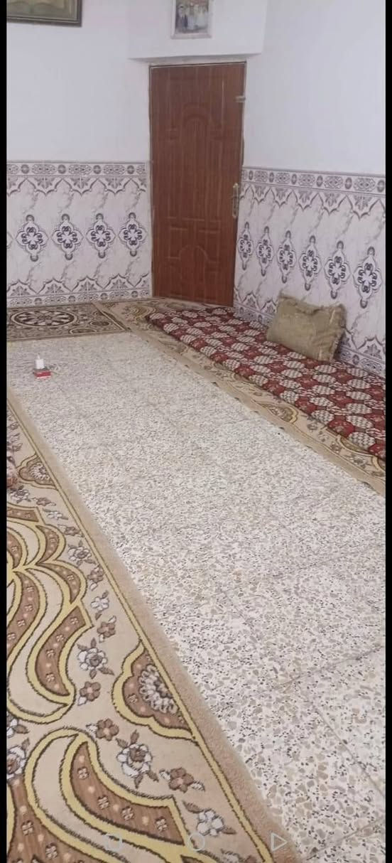 دار للبيع طابو صرف المساحه 100 متر  
منطقة الطاقه قطاع 18 
عرض الشارع 20 متر على الشارع العام 
للاستفسار التواصل خاص او واتساب 
***********
