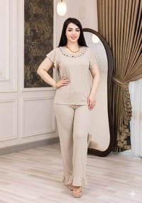 تراك نسائي • خامة زبدة • فري سايز ٨٠كيلو