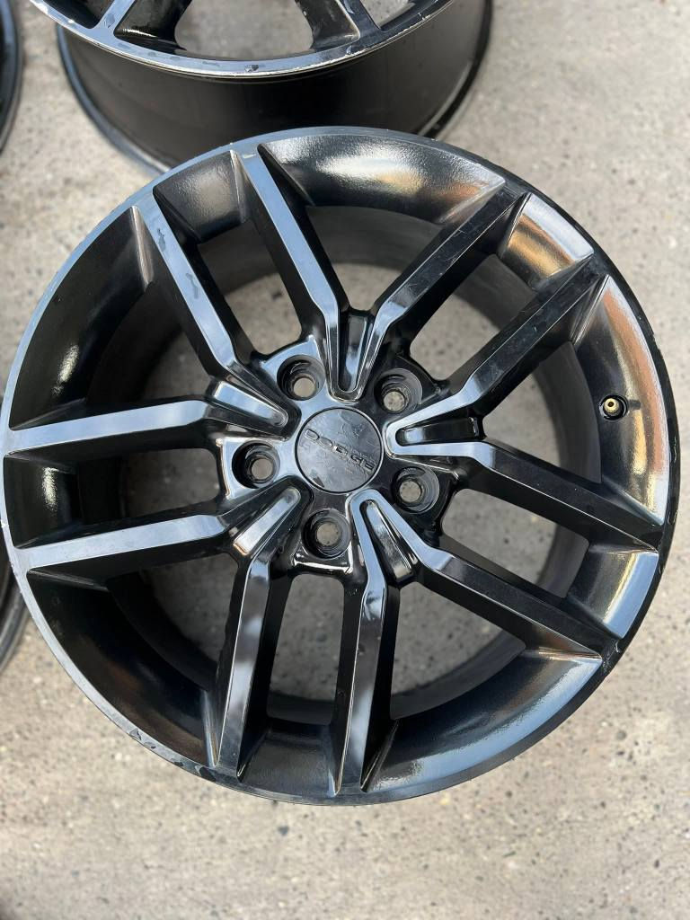 ويل جيب للبيع
العنوان دهوك 
250$
***********
*********** دهوك, العراق
