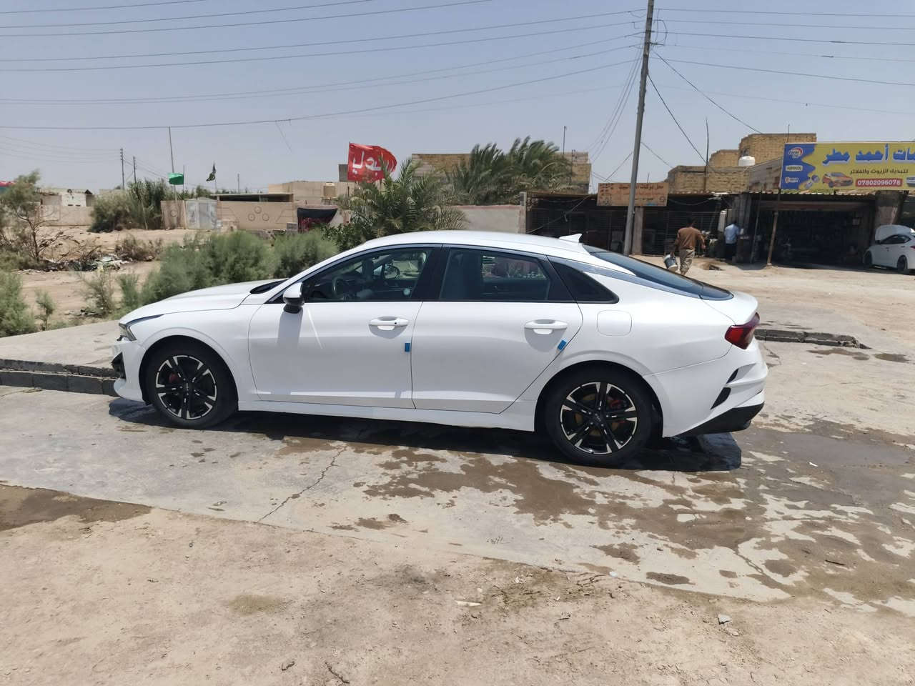 K5 موديل 2021وارد امريكي بيها جاملغ وبنيد حادثها بامريكا وهنا بيها طخات وصابغينها ابيع حزام معوقين بعد 4اشهر وصير  بيه واتساب حره استفسار ***********
محرك 1600تيربو حداديه كير تايرات كلها جاهزه
سعرها 135وبيها مجال

