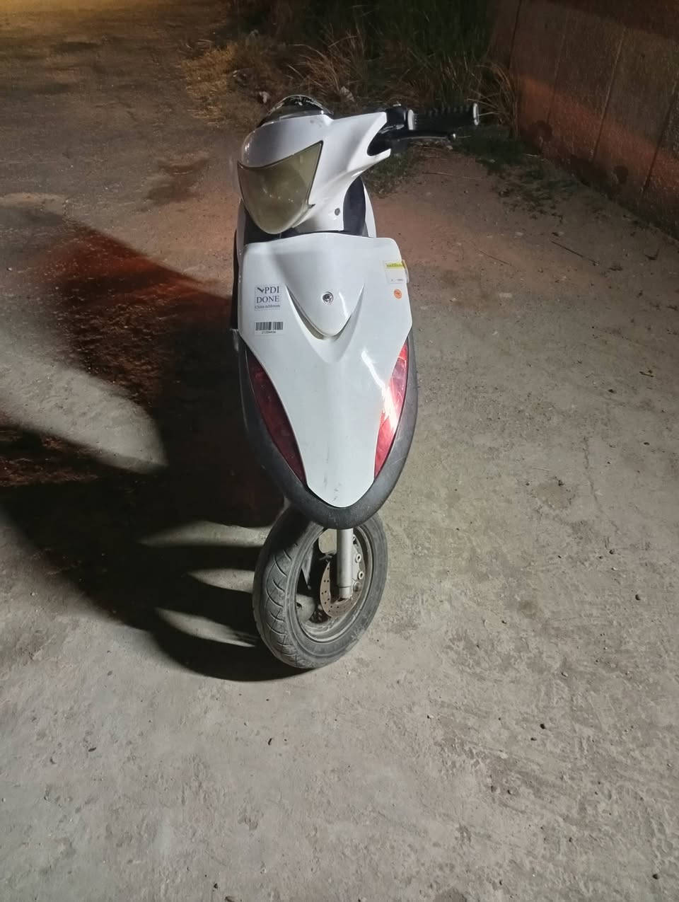 السلام عليكم ماكس عدلة للبيع دراجة مفولة خير من الله نقص باتري وبريك امامي الدراجة بيهة شلعة.تشك الكاع الدراجة تشغل هندر جيب سلف باتري تكوم تشتغل سلف وهندر السعر 400وبيهة مجال مكاني بغداد الغزالية رقمي ***********
