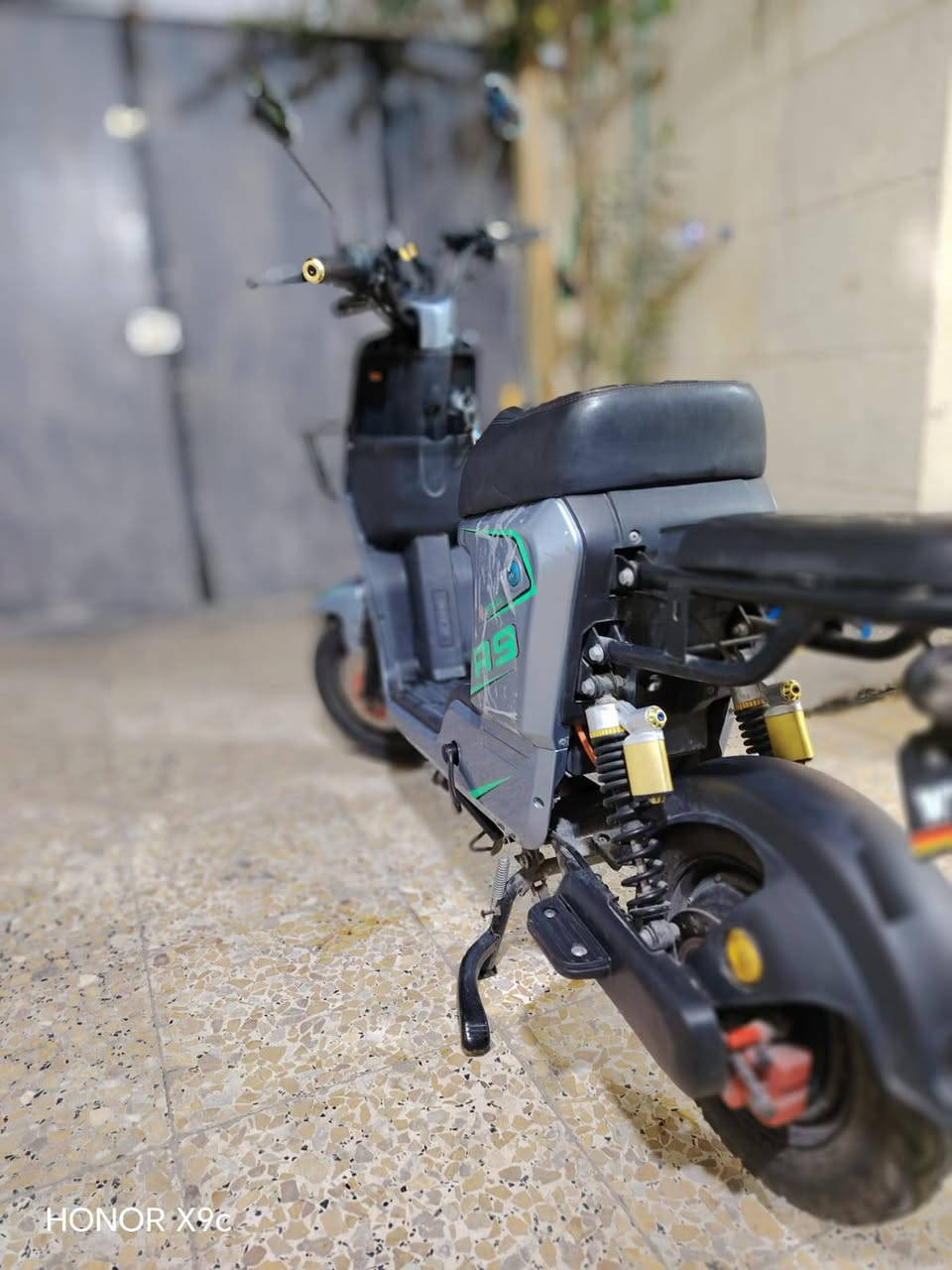 سلام عليكم دراجه شحن للبيع فول مواصفات موديل 2026 الرقم *********** الاستفسار السعر 600 العنوان القبله
