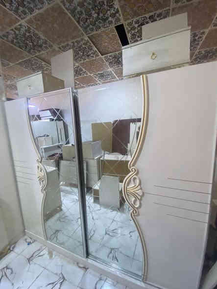 السلام عليكم غرف نوم تركي عرض خاص كامله مستخدمه المكان تكريت حي العصري نهايت شارع البلديه الغرفه البل منشور عل 300الغرفه الرقم ***********
