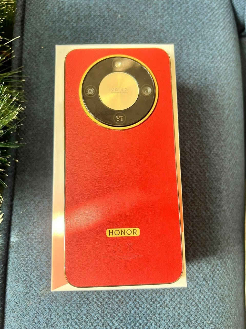 جهاز honor x9d
ذاكره

 265gb

عشوائيه 12+12

بطاريه 83000mAh

كامره الاماميه 108

المعالج Snapdragon6 gen 4

جهاز استعمال اسبوعين فقط

كامل ملحقات من كارتون الجهاز الاصلي والكفر الاصلي وشاحن اصلي وكيبل الاصلي 

سعر الجهاز ٣٧٥شامل أجور التوصيل


**إذا كنت صاحب هذا الإعلان وتريد حذفه لأي سبب، رجاءا أرسل رسالة إلى الدعم الفني**