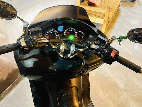 فورزه 0/8 دراجه جديده شرط لفحص اي شكال ماكو بيه 3تحويلات 6 نمر دراجه خير من الله ماشيه فقط 29 الف سعر 1450 وبيه مجال شي بسيط  مكاني كربلاء رقم ***********
