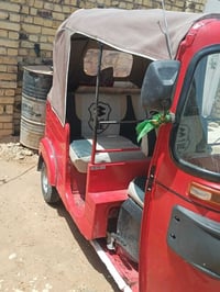 تكتك  بجاج موديل17للبيع مكينه نضيفه باتري جديد للاتصال07813116108 السع...