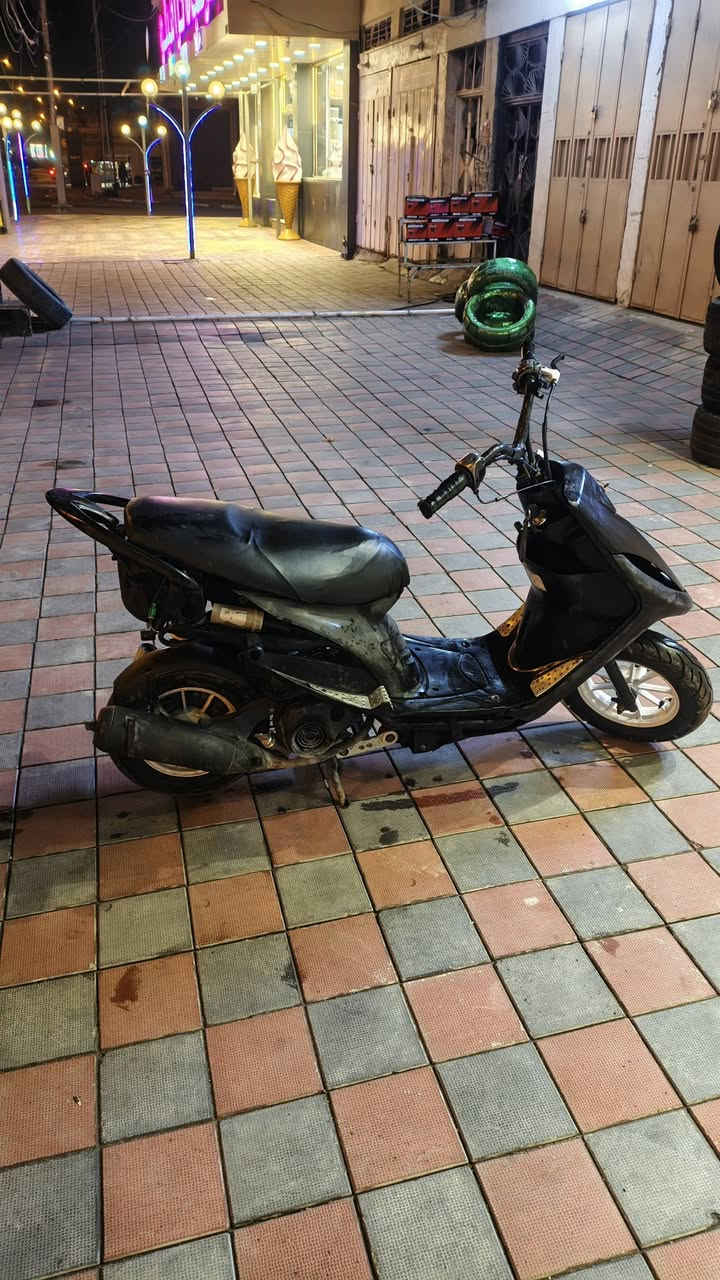 سلام عليكم دراجه ماكس عدله مال لعب حلوه شلعه ومعدل تجي تشوف بعينك بيه تزويد شيال وقطره دهن ودبل اصلي وفراك بريك ودواسات كاعيه وياله مشيف سعر 425وبيه مجال بصيط رقمي *********** لموشراي لا يتعبني☺️
