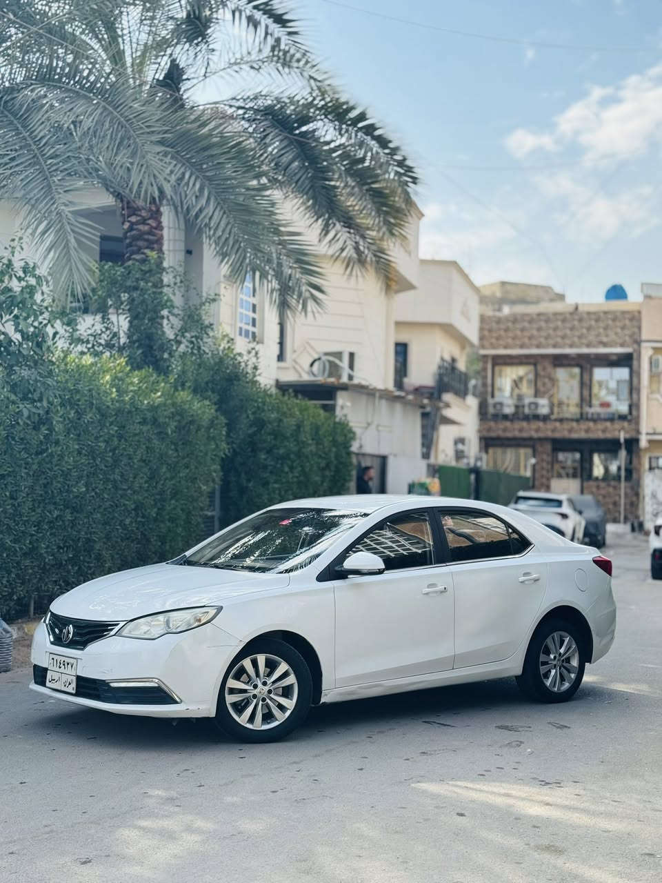 السلام عليكم
MG 2019 خليجي كفاله حته دعاميات بدون صبغ
مكينه 1.5L
كير ومكينه كفاله من الفتح 
مواصفات سياره 
شاشه كار بلي
فول تحكمات سترين
كروز سرعه
جام ٤ اوتو 
السعر 90 وبيها مجال 
العنوان بغداد اعضميه شارع عمر
***********
