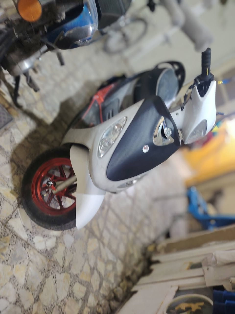 السلام عليكم ماكس منغولي مزودة شكل
ومزودة محرك بوشه ومبستم 55 كفاله
الدراجه نضيفه كلش
السعر 900 وبيها مجال بسيط


**إذا كنت صاحب هذا الإعلان وتريد حذفه لأي سبب، رجاءا أرسل رسالة إلى الدعم الفني**