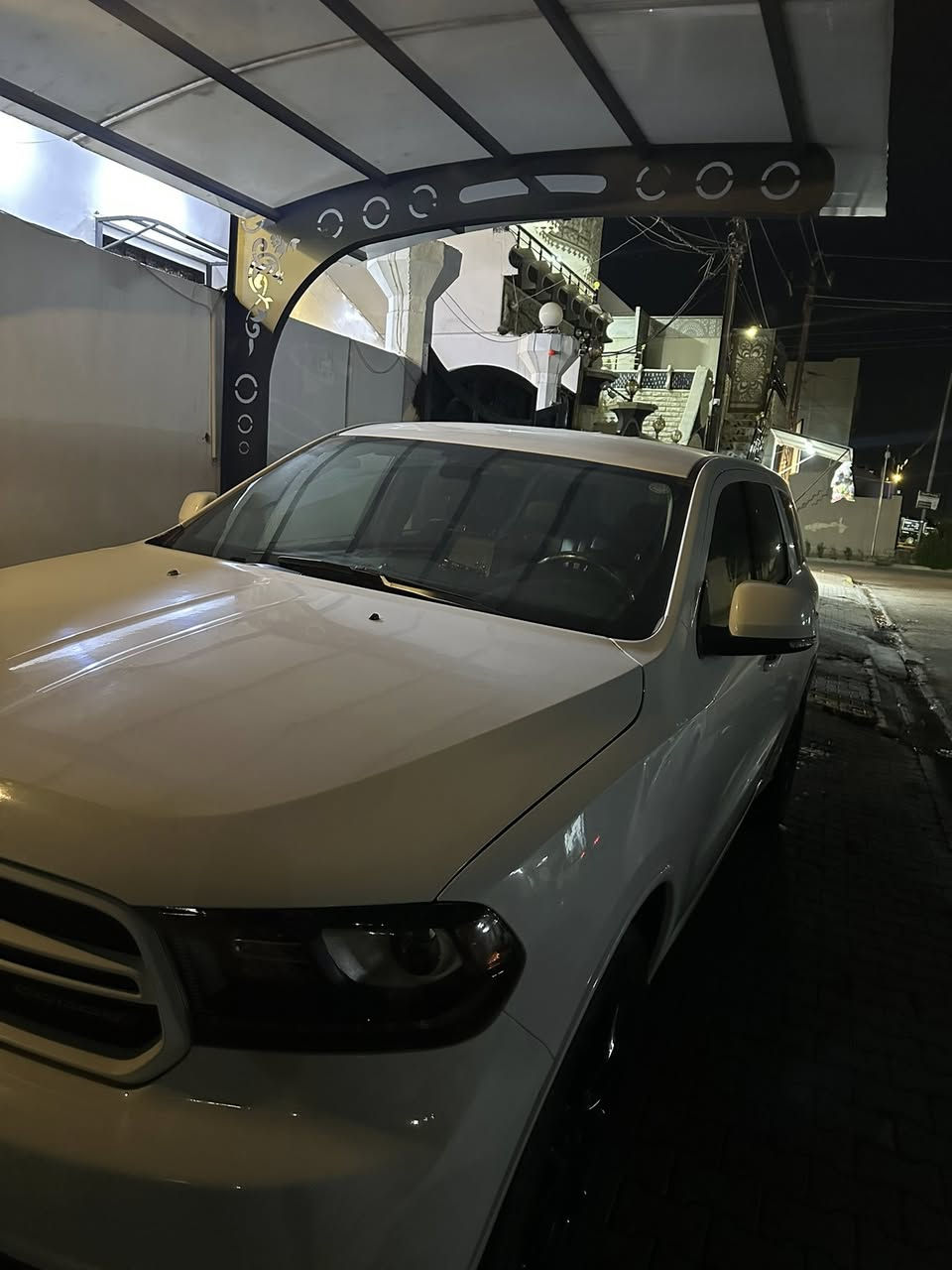 السلام عليكم دورنكو 2018 سلمانيه جديد لحد 2029 بدون شاصي او دواخل شرط الظرر بلمنشور غيره ماكو لا شخط او رصعه او بارد جديده حيل شرط التحويل مكاني كركوك 
***********
