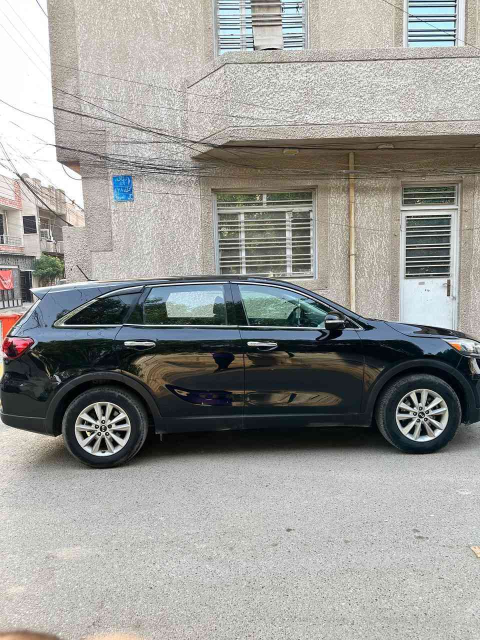 عندي سورنتو ٢٠١٩ أمريكي ٤ سلندر حادث حالوب عام بغداد مشروع وطني ٧ راكب قطعتين تبريد شاشة جبيره تحكم ستيرن نص مواصفات
***********
