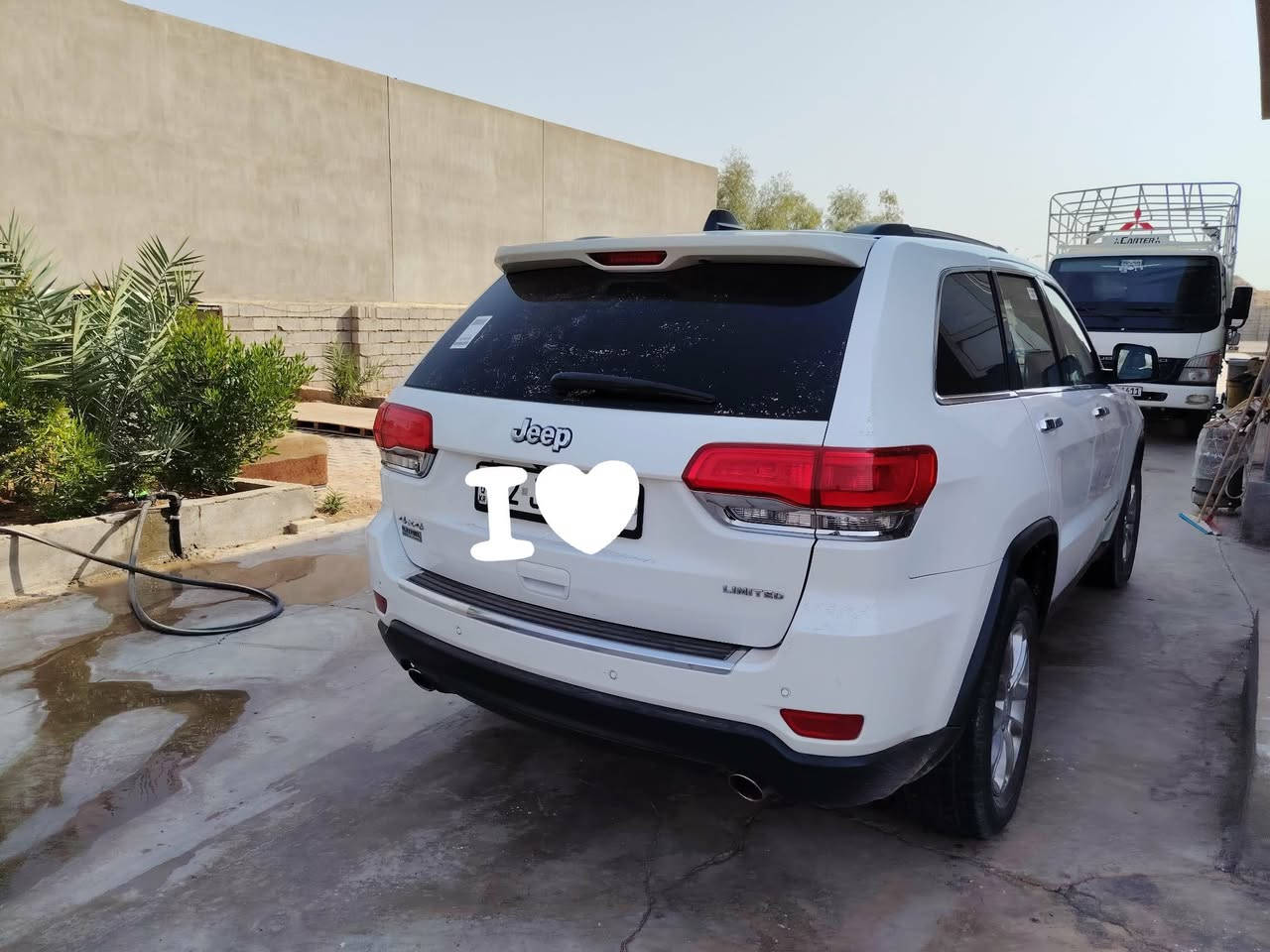 سلام وعليكم جيب 2014 فول موصفات تفاصيل خاص او هاذه ارقم ***********
