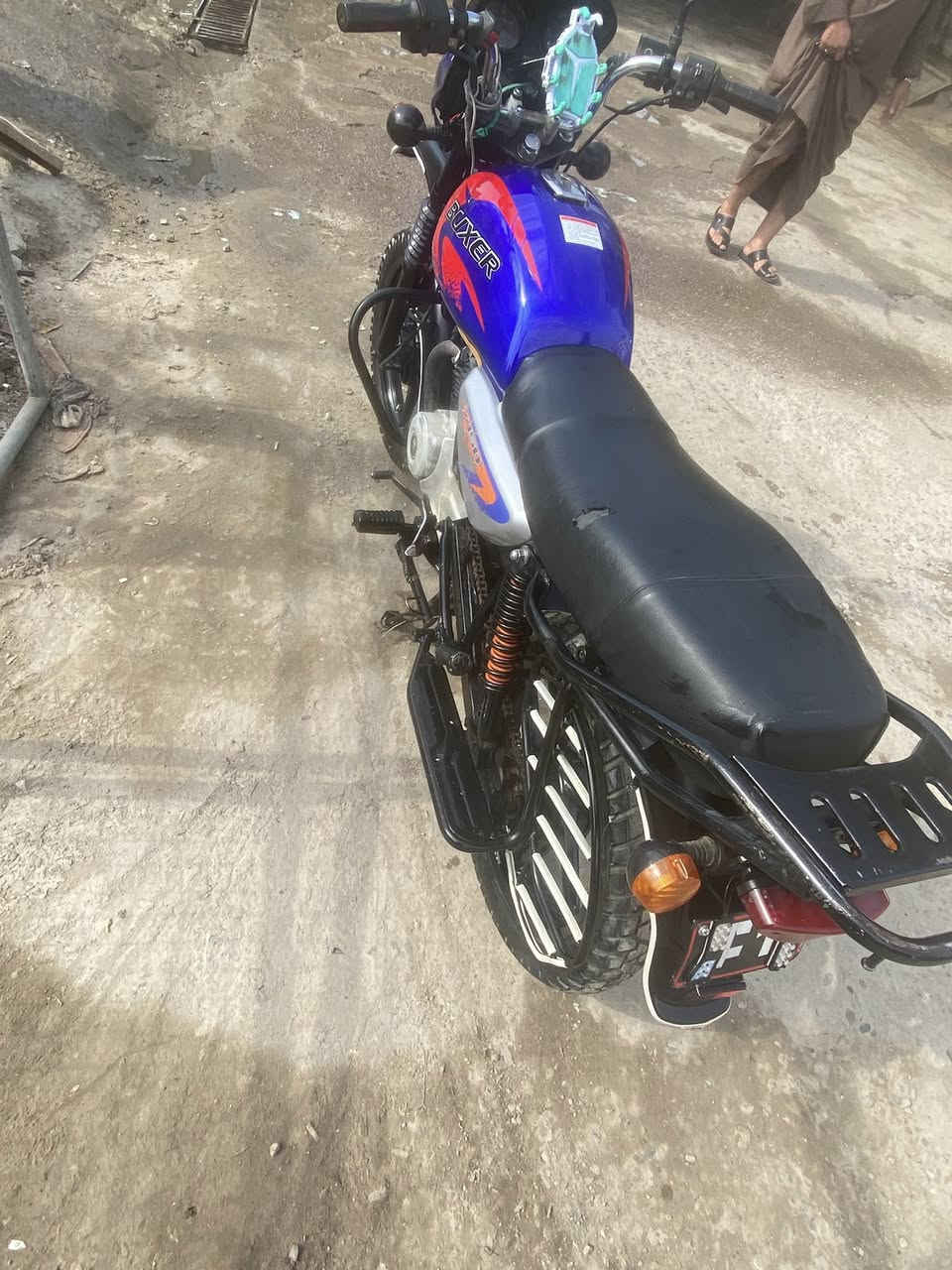 سلام علیکم دراجه بوكسر موديل 23 دراجه خير من الله شلعه معدل مكينه خرسه دراجه مناقصههه اي شي اوراق کامله سعر مليون 450 وبيه مجال حك جيه ‏رقم الهاتف ***********￼
