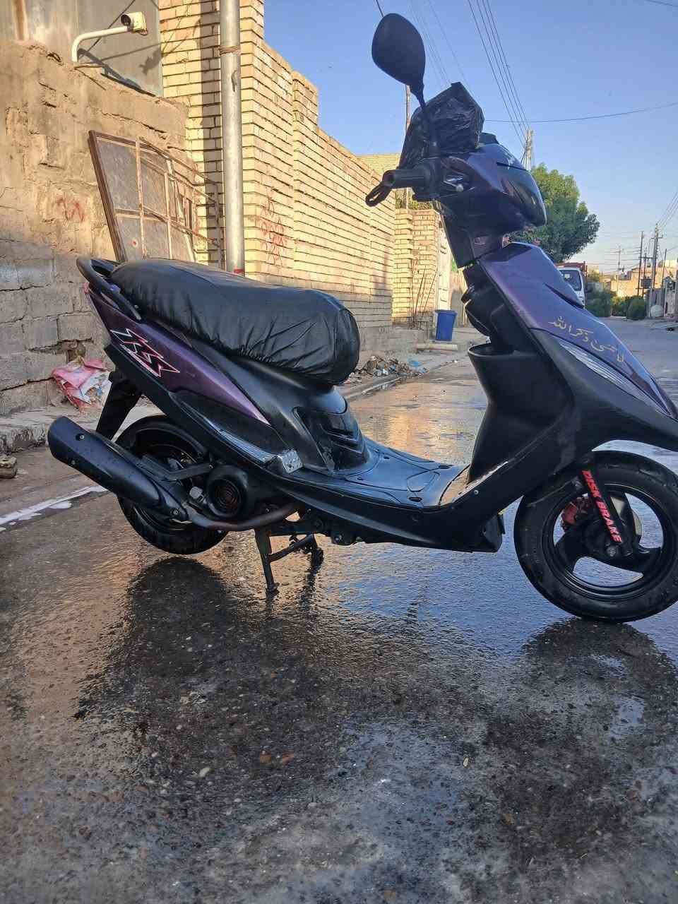 سلام عليكم ماكس عدله لدراجه مرتبه على ايدي وين متريد تروح روح بيه  مكينته فلوو والله اي نقص مابيه  مشيهه خير من الله تايرات جدد سلف رياضي صالنصه رياضي بيه امبيثري لايت عالي وناصي لثلجي اشاير شغالات  تجي تاخذهه من لباب اوراق بيه مكاني بغداد معامل لحسينيه سعر ب 800 وبيه مجال الياخذه بلعافيه علي والله مشتغله بيدي فول مواصفات  ***********
