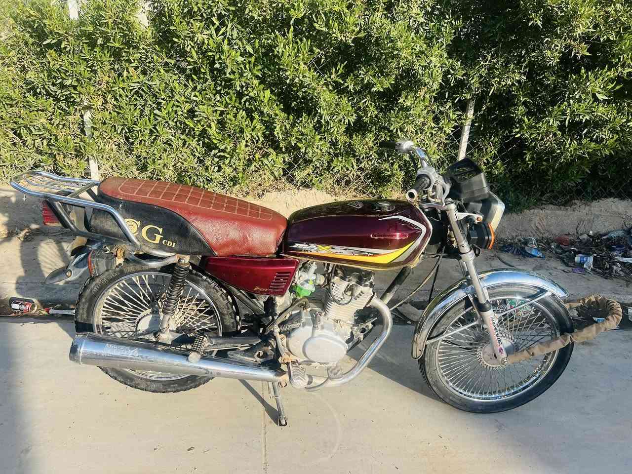 سلام عليكم نامي برو موديل 2021 محرك بشرط لا صرف لا بخار نضيفه كهربائيات كامل سعر 325 وبي مجال رقمي ***********
