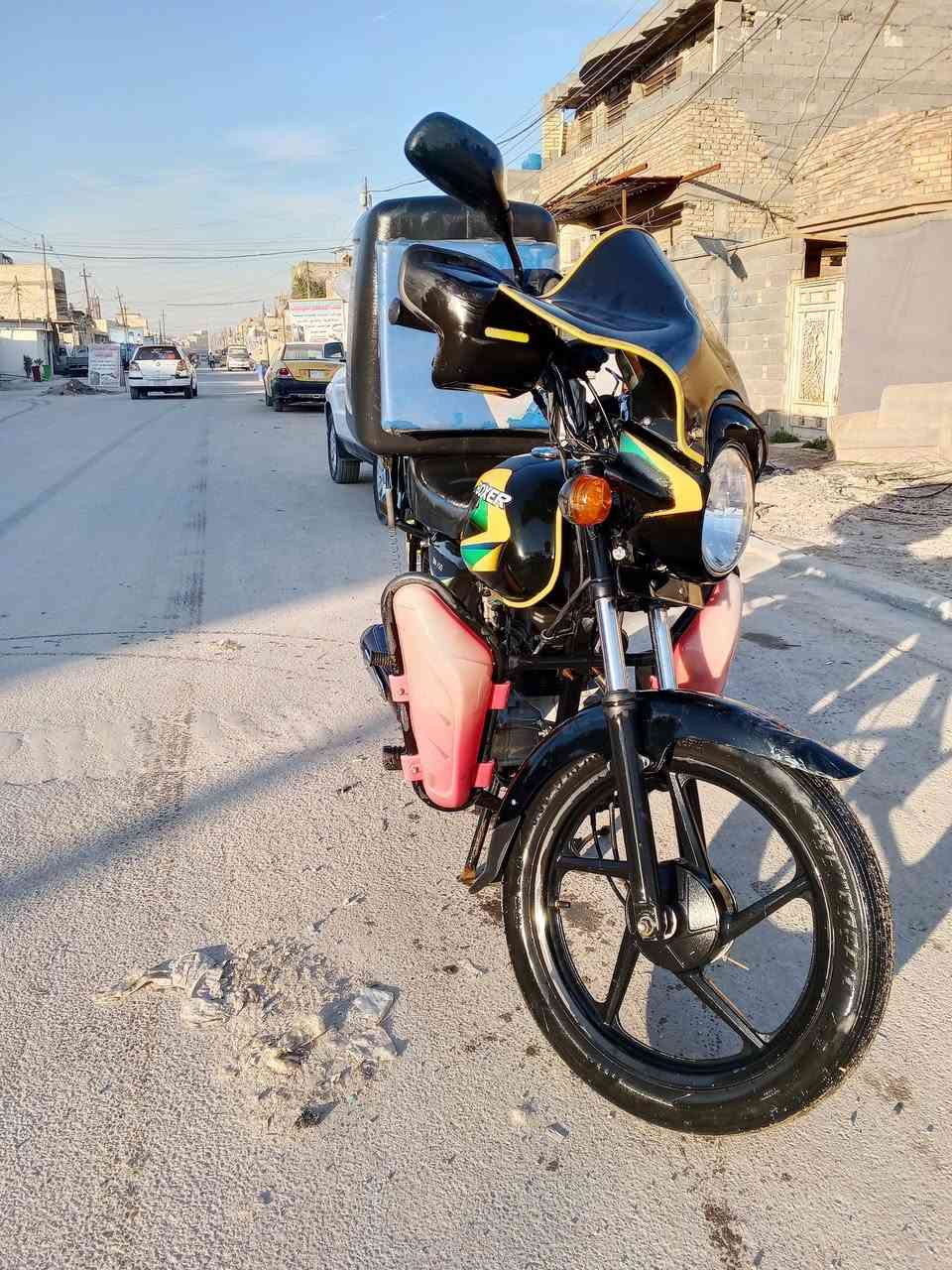 سلام عليكم دراجه بوكسر كلاسك مديل 2023 دراجه نازله 2024شهر7 جديده كلشي ممفتوح بيها صلوات ع محمد والي محمد مرقم باسمي ثاني يوم احولك رجاء رجاء لاحد يطبلي مو شراي عنواني بلديات رايدها مليونين 450 دراجه نضيفه اماة الله رقمي ***********
