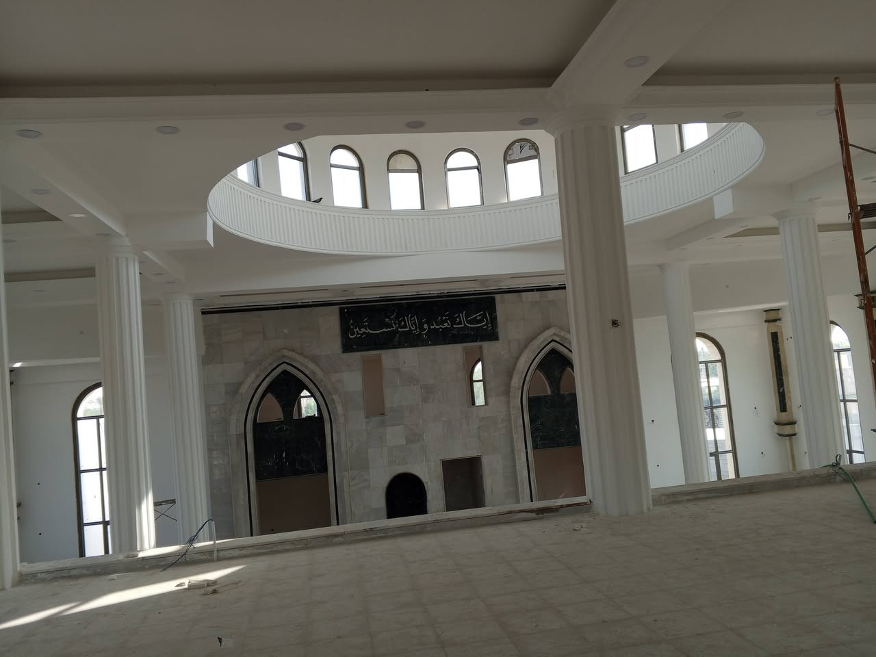 السلام عليكم ورحمة الله ...
هذه مراحل المعالجه والتنعيم والصبغ الخاصة
 بجامع محمد رسول الله 

تم بحمد الله أكمال صبغ جامع محمد رسول الله 
في اليوم المصادف. ٢٠٢٦/٥/١٩ م

مستعدون لعمل الديكورات المغربيه 
والاصباغ بكل مراحلها من معالجه وتنعيم الجدران 
والصبغ النهائي 
ع ايادي كوادر خاصة بالديكور المغربي والاصباغ
 وبأنسب الاسعار 
التواصل ع صفحة الفيس بوك 
او ع الرقم 0771605757


**إذا كنت صاحب هذا الإعلان وتريد حذفه لأي سبب، رجاءا أرسل رسالة إلى الدعم الفني**