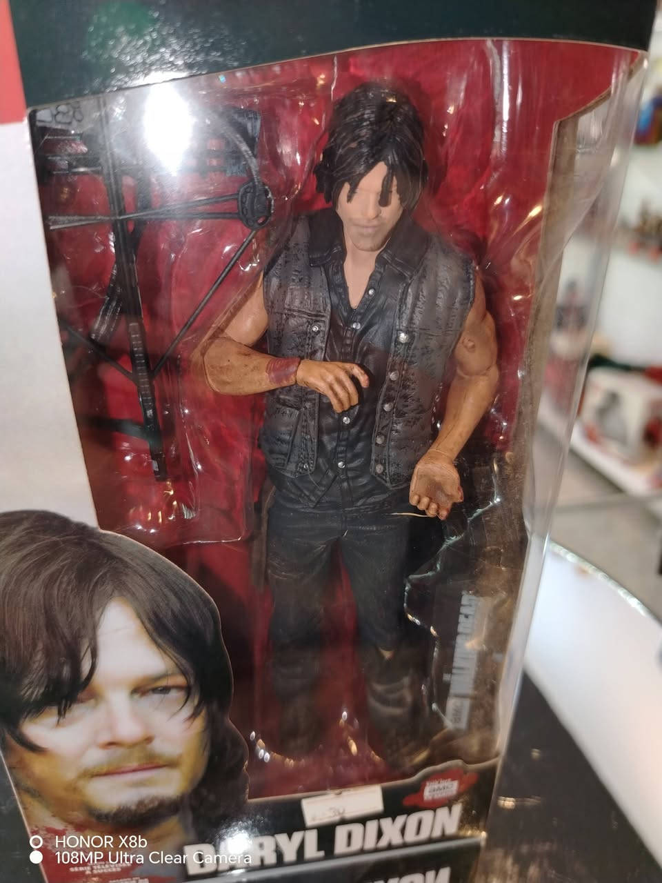 متوفر 💥💥💥
مجسم داريل من مسلسل الموتى السائرون👍
#مجسمات
#walking_dead
#هدايا
#مسلسلات
#الشعب_الصيني_ماله_حل


**إذا كنت صاحب هذا الإعلان وتريد حذفه لأي سبب، رجاءا أرسل رسالة إلى الدعم الفني**