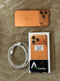 للبيع ايفون 17 برو ماكس E - sim بطارية 100%  مشحون ٣٢ مرة ولا شخط مابي...