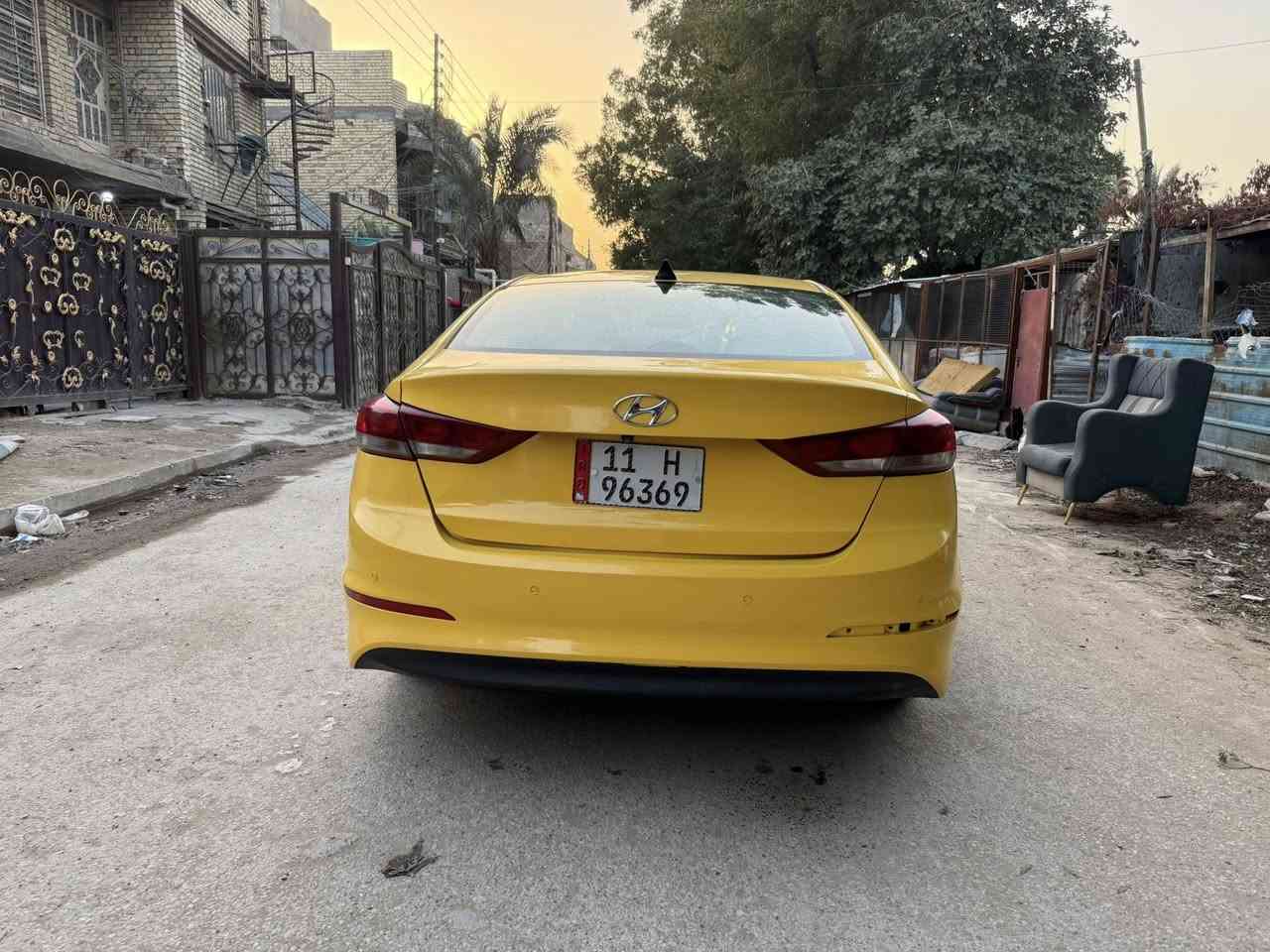 هيونداي النترا موديل 2018 وارد امريكي صور الحادث بالمنشور مرفقه بدون لغد ولا شاصي ولا حوض ولا تكم مكفوله كفاله عامه 
مكينة گير حدادية تبريد على الفحص
حجم المحرك 1800 دوش المرغوب لا تبخير ولا تنقيص 
تحكم ستيرن
شاشة 
كامره دواره 
داخل لونين
تدفئه تبريد 
لايتات زنون 
دوشمه دلو جديده 
مكان السيارة بغداد
رقم بغداد  الماني بسمي تحويل ثاني يوم  مصفره هيئه وغرامات السعر132وبيه مجال
أي استفسار  ***********
