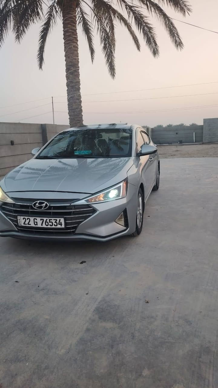 الانتره وارد امريكي ليبل واحد كله فقط جاملغ مبدل امامي بدود اي دواخل سياره جديده كلش شخط مابيه مكفوله 
موديل 2020 كير اي تي مرقوب مبدل 
صدر مكينه مكفولات
بيه منضومه غاز 
لايت زنون 
مكاني أبو غريب 
رقم ***********بيه واتساب 
سعر 150
