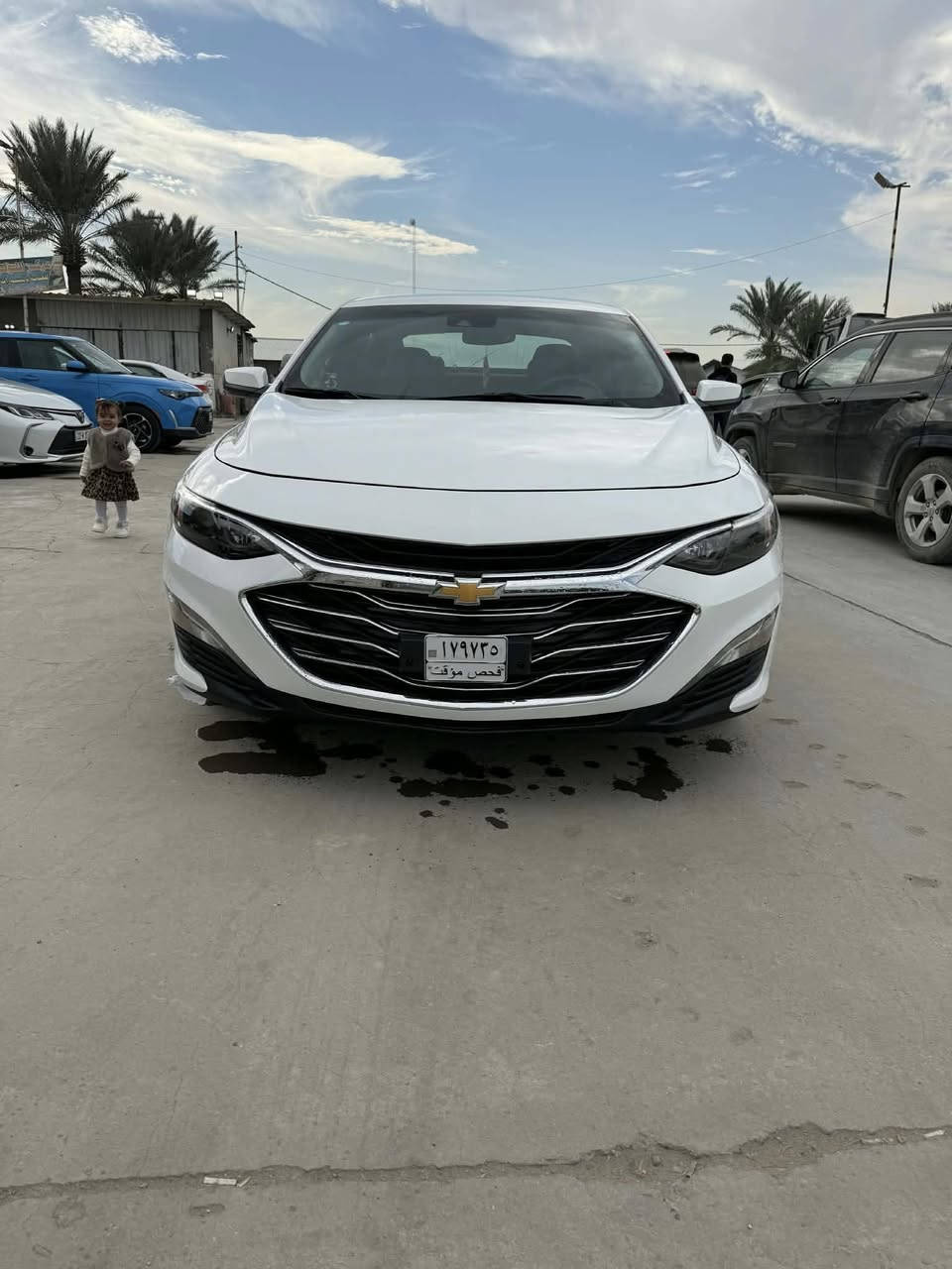 السلام عليكم
شوفرليت ماليبو 2025  مواصفاات LT

ماشيه 20 بدون رقم دخول جديد 

المواصفات : بلاك توب بصمة تشغيل / كرسي كهرباء / تحكم / 

رادار امامي / توقف ذاتي 

ستيرن / شاشة كبيرة  / حساسات  / ويل كب  / مانع انزلاق   

بلوتوث / اواكس / USB / محرك 1500 / دبل صالنصة 

ضرب بنيد وبيه خشوم الجامللغات بارد بدايه ركبه الشاصي تعمير  

أي استفسار رقم صاحب السيارة 

***********

*********** 

مكان بابل 

السعر 130 وبيه مجال
