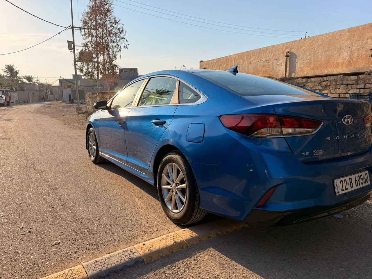 السلام عليكم 
سوناتا 19 وارد امريكي 
رقم اربيل دولي سنوية لحد 2030
حادث قطعة وربع بدون ايرباك 
(جاملغ خلفي جوه قبق لبانزين صبغ وربع لبنيد )فقط 
صور لحادث موجوده وسونار هم موجود كدامك بأسمي شخصيآ
كير محرك كفالة 
حدادية تخم تاير صدر  باتري مابيه ربع نقص مواصفات SE شاشه كاربلي بلادي انضمة قياده  رادارات 
العنوان ديالى / بلدروز 
السعر 142  وبيهة مجال 
للاتصال او واتساب /***********
