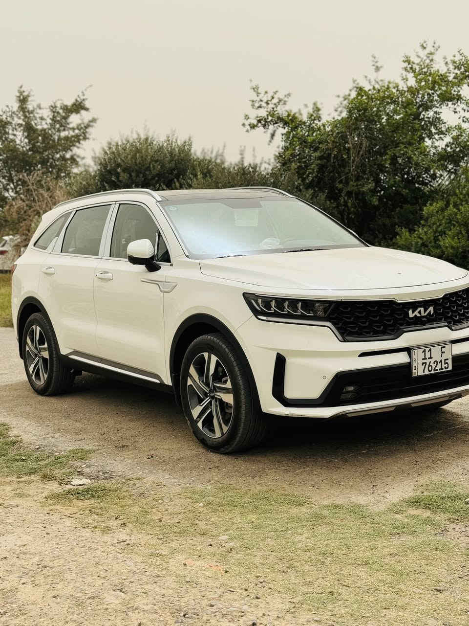 السلام عليكم 
سورنتو للبيع موديل 23
رقم بغداد 
ماشيه 27الف سياره فول مواصفا
X4 فور ويل
4كامارت كشانت جلد 
كشنات تدفئه تبريد سياره فول مواصفات 
رقم بغداد انكليزي 
للاستفسار ***********
***********
