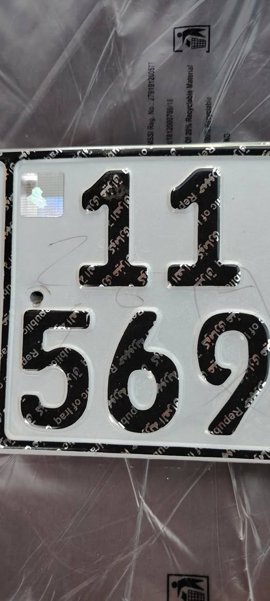 سلام عليكم تكنك للبيع 18رقم نكليزي تحويل ثاني يوم تكتك جديده لاظربه ولاصبغ فقط دوس بدون كص سعر5وستميه مكاني بغدادالبلديات زراعي
فقط اتصال ***********
