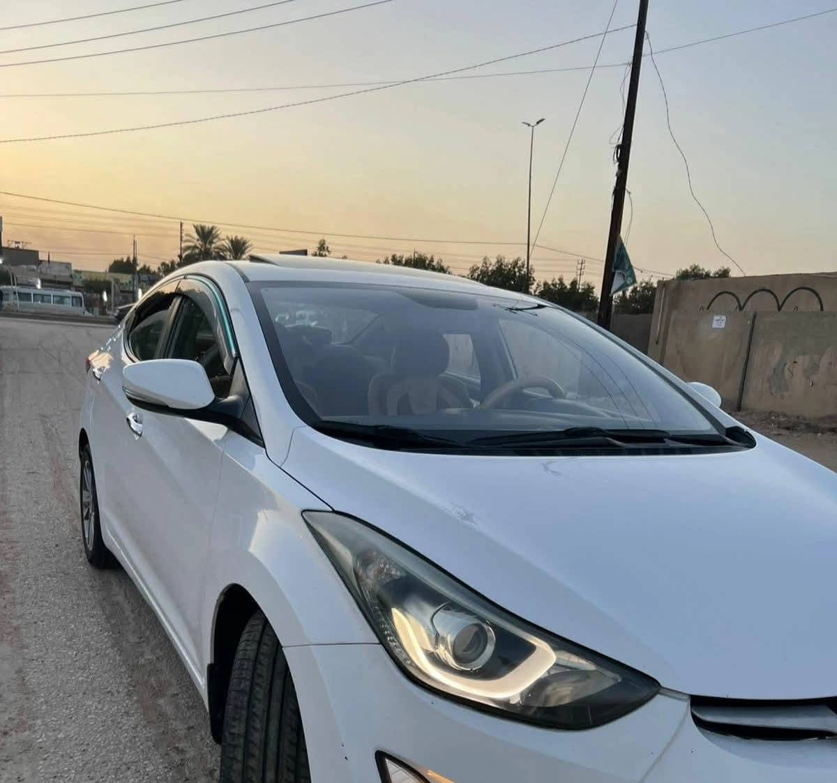 النترا ٢٠١٦  بغداد بسمي خليجيه مكينه ٢٠٠٠دوش  السياره فول مواصفات فتحه تحكم استيرن حساسات مري شفط اشارة بالمري لد امامي مناقصهه شي جاهزه من كلشي  بيها باب صبغ ابيع سونار  السعر 115 وبيها مجال قليل ***********

