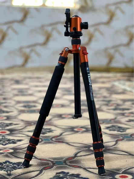 ستاند كاميرا ثلاثي مع حقيبه
نظافه 90‎%‎ 
65 ألف

واسط قضاء الحي 
*********** دهل اوران
