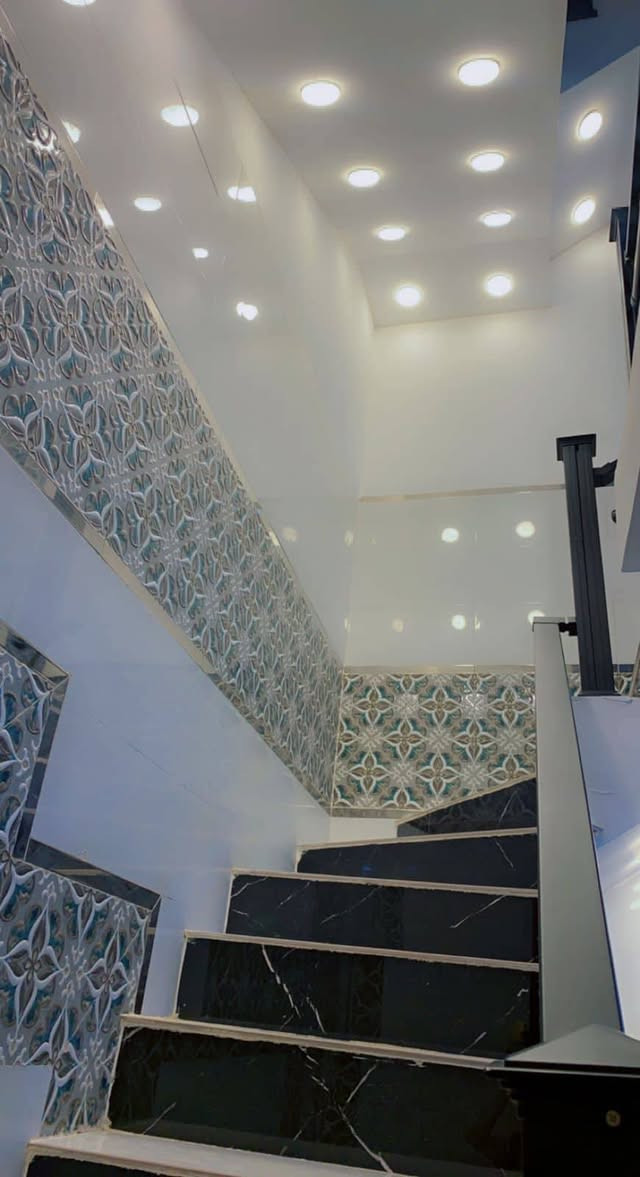 الدار لبيع حي تونس مجمع النور السكني  المساحه 80  استفسار على الرقم ***********
