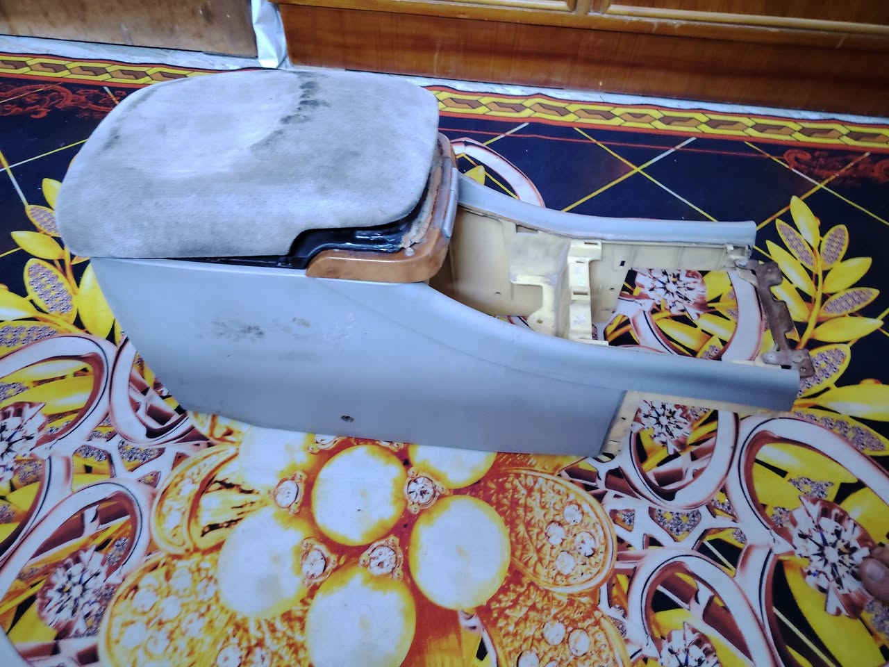 حصان كامل كيا اوبرص 2004 رقمي، الاتصال *********** بس وتساب
