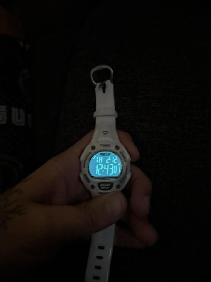 ساعه تايمكس ارون مان امريكي🇺🇸
نضافه 95‎%‎ 
شغاله من كلشي جرس لد منبهات 
لون ابيض مميز و سير ابيض لؤلؤي 
قطعه نادره و نظيفه 
سعر 65 
مكاني بغداد كراده 
***********
