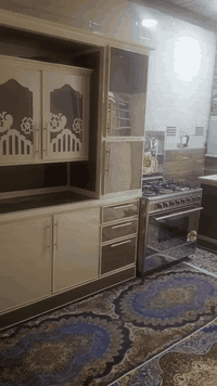 سلام عليكم غراض للبيع مكاني مدينه شارع صيانه 
تصل وتدلل *********** او ***********
