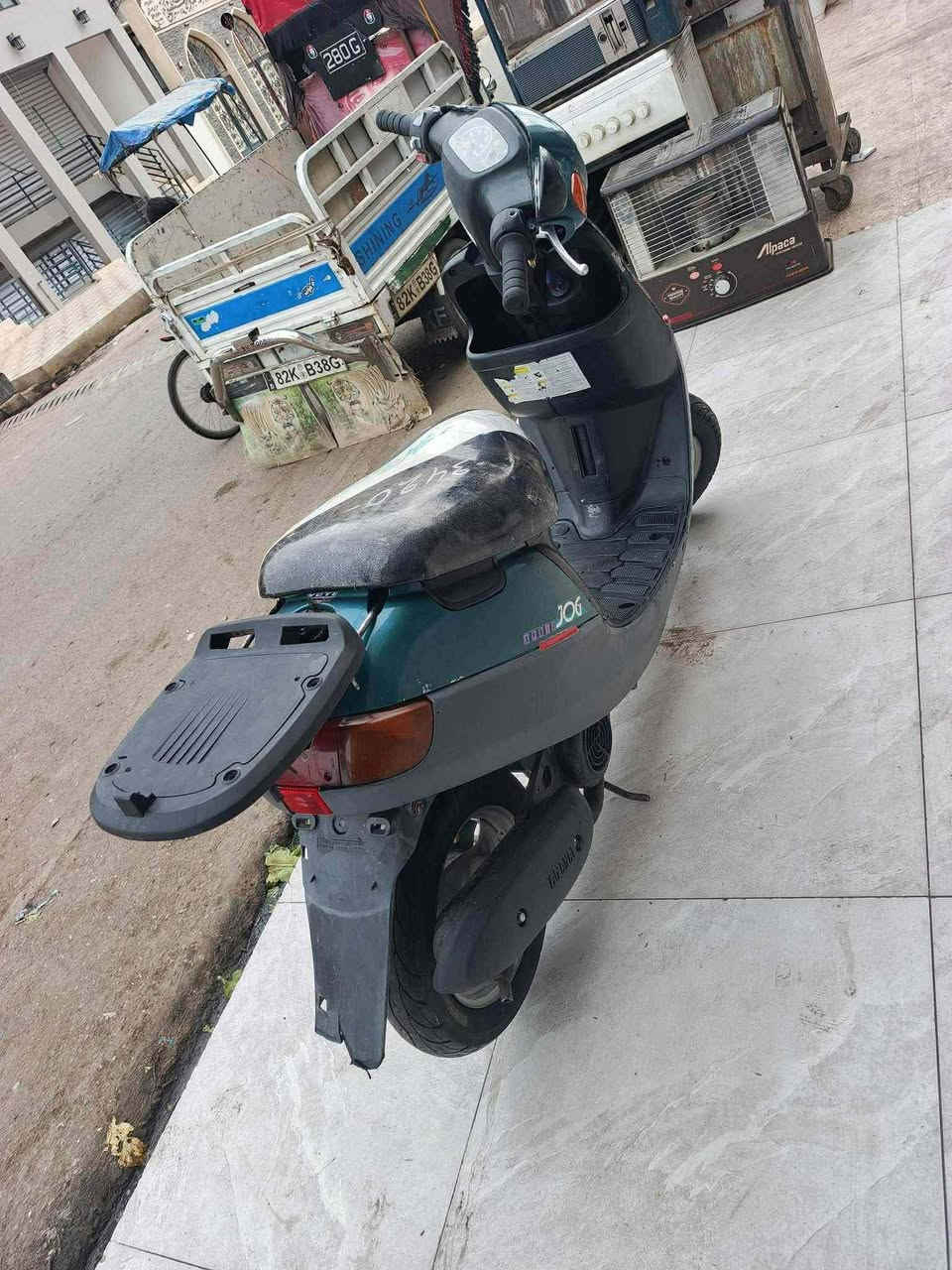 السلام عليكم
موطور بوتين ياماها لبيع 
موطور نضيف 
مكينه معمره 
شرط اكسل 
شرط كفرات اصليه 
فول كلشي شقال 
كهربائيات سلف شقالات
وبرهم مرواس حسب القناعه 
الخاص مفتوح 
وهذا رقمي ***********
