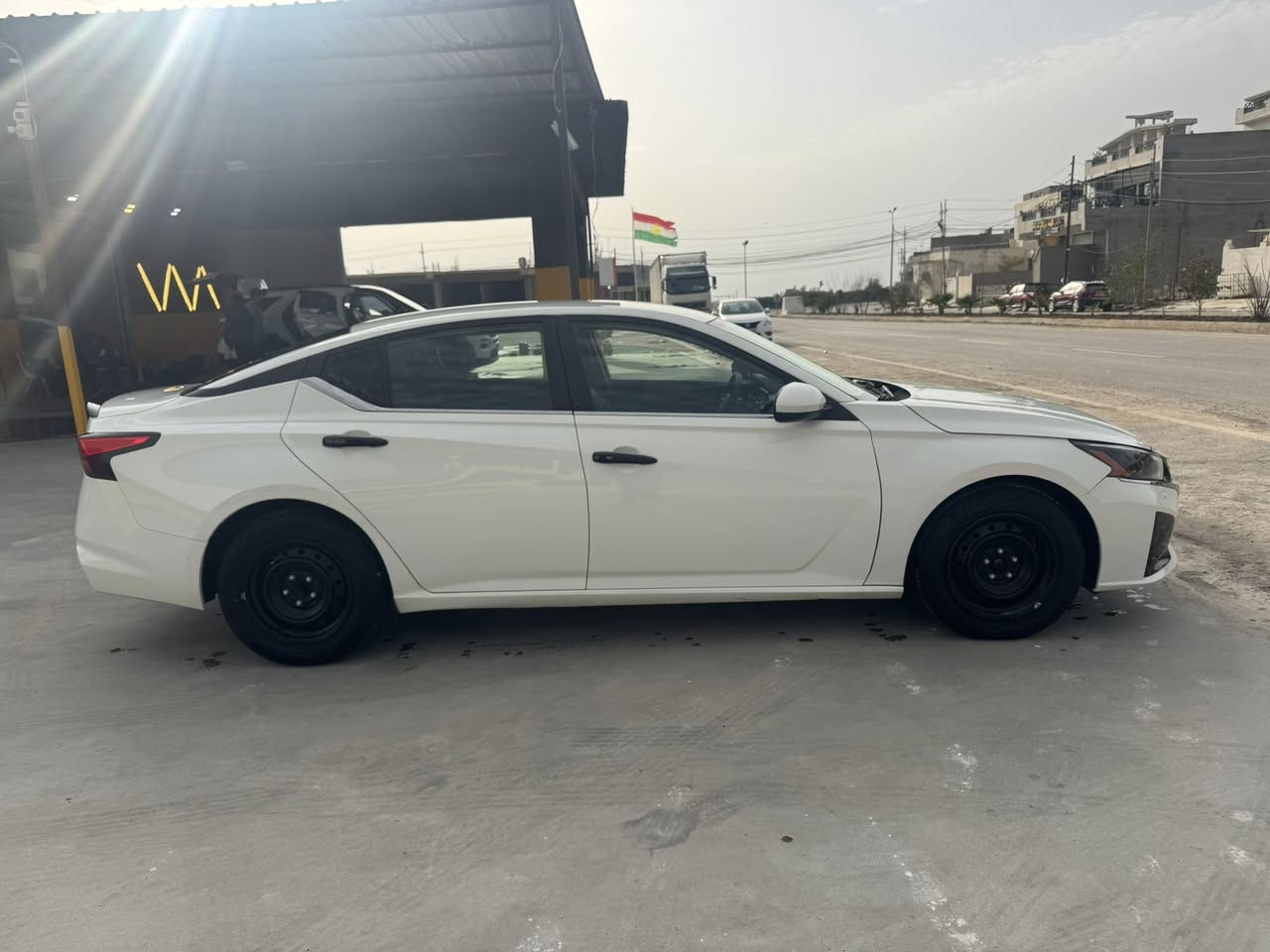 ئالتیما 2023 مواسفات S دیارە شەغال و رادار پشتی و پێشی کامل جاهیزە فەحس و هەزەی لۆ کرایە سێ پارچەی هەیە بێ ژوورێ بەشەرتی شانسی نەگرتن و و فەحسیشی لۆ کرایە بەس مایە رەقەمی بکەی جاهیزە نرخی 136$ و مەجالێکی کەم

***********
