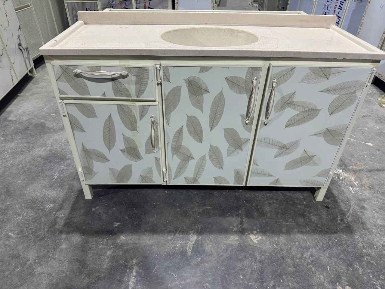 قياس متر ونص السعر ١٥٠ الف  توصيل بغداد مجاني للتواصل ماسنجر او واتساب ***********
