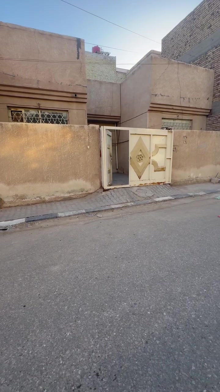 سلام عليكم ورحمة الله وبركاته

🏡 عرض اليوم – بيت للإيجار

📍 الموقع: حي السلام، قرب مدرسة الدعاء.

▪️ المساحة: 100 متر مربع.▪️ طابق واحد.▪️ يحتوي على غرفتين.▪️ مطبخ.▪️ مجمع صحيات.

للاستفسار والاتصال:📞 ***********

مكتب أبو كرار للعقارات والمقاولاتبيع • شراء • إيجار •
