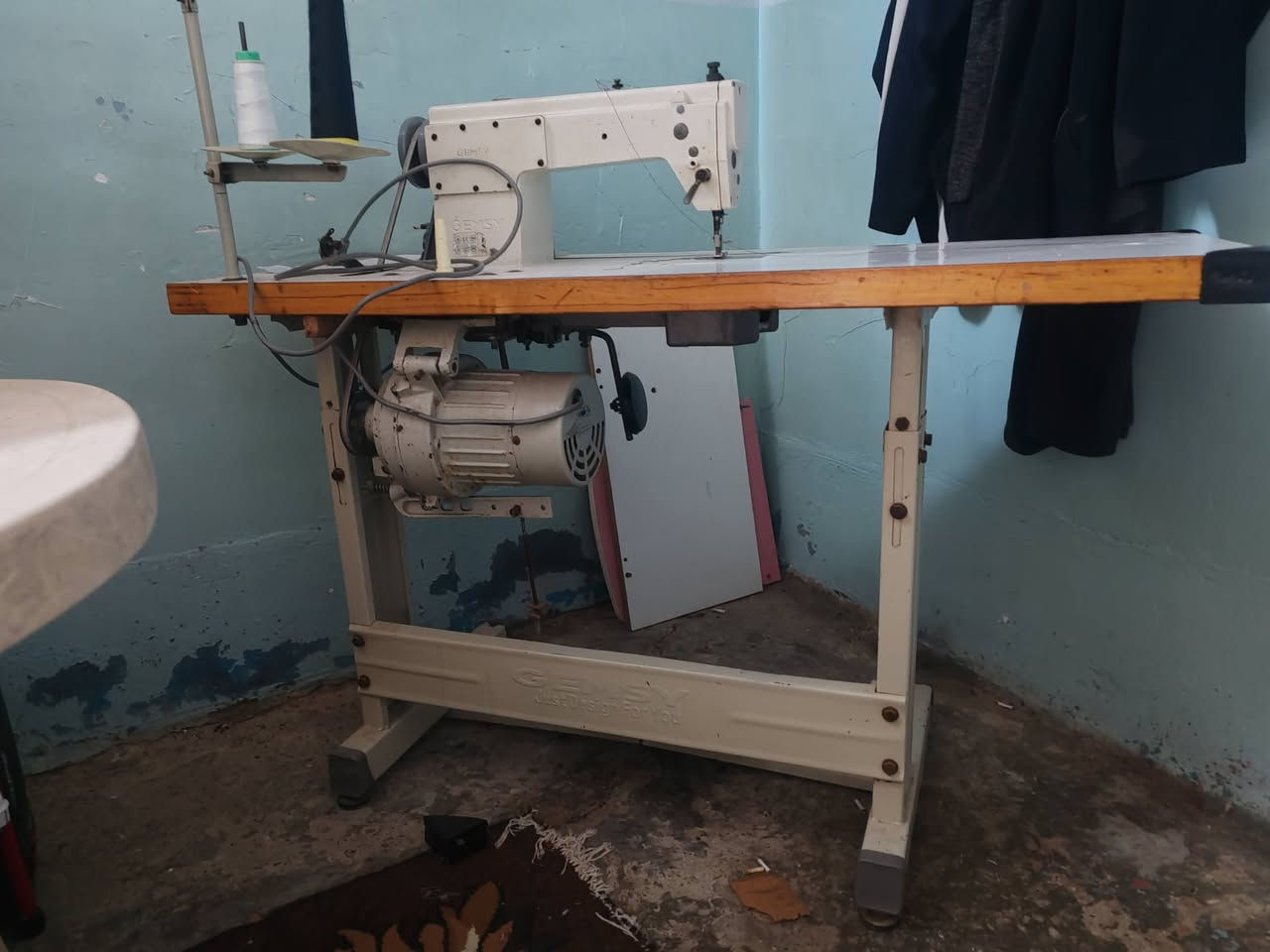 السلام عليكم
مكينه مال خياطه للبيع
تفاصيل أكثر الاتصال على الرقم *********** او ***********
