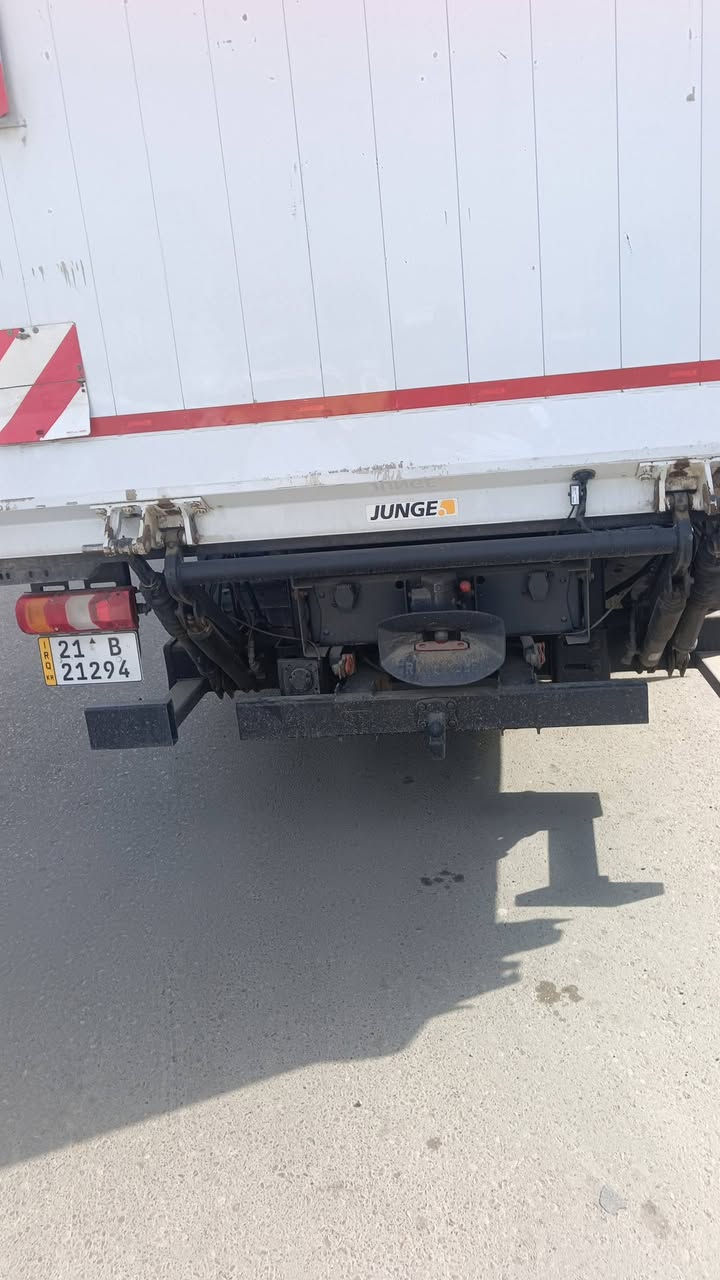 اتيكو للبيع سيارة دخول جديد بسمي موديل 17 خير من الله تبريد  تجي وشوف اكتروز بغداد  جسر ديالى سايد واحد  ***********  رقم سليمانيه نكليزي سنويه جديد
