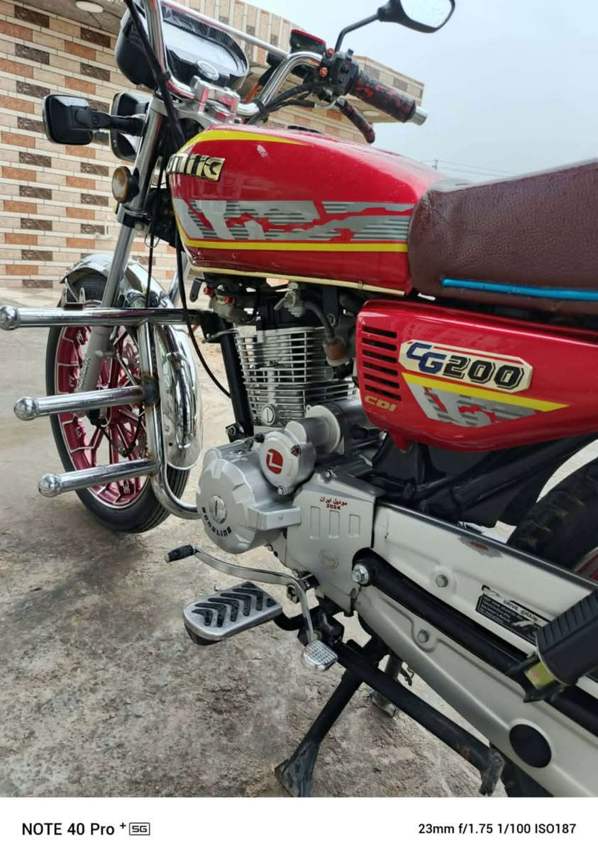 مكف بالنشر غير متواجد خاص اتصل عل رقم الهاتف اذا شراي
السلام عليكم للبيع ماطور ايراني موديل 2024 مكفول كفاله عامه ما بي نقص محرك 200ابو العدسه فول نشاط وما ممدود عليه اسبانه السعر 800وبي مجال بسيط ***********المكان الفلوجه النساف
