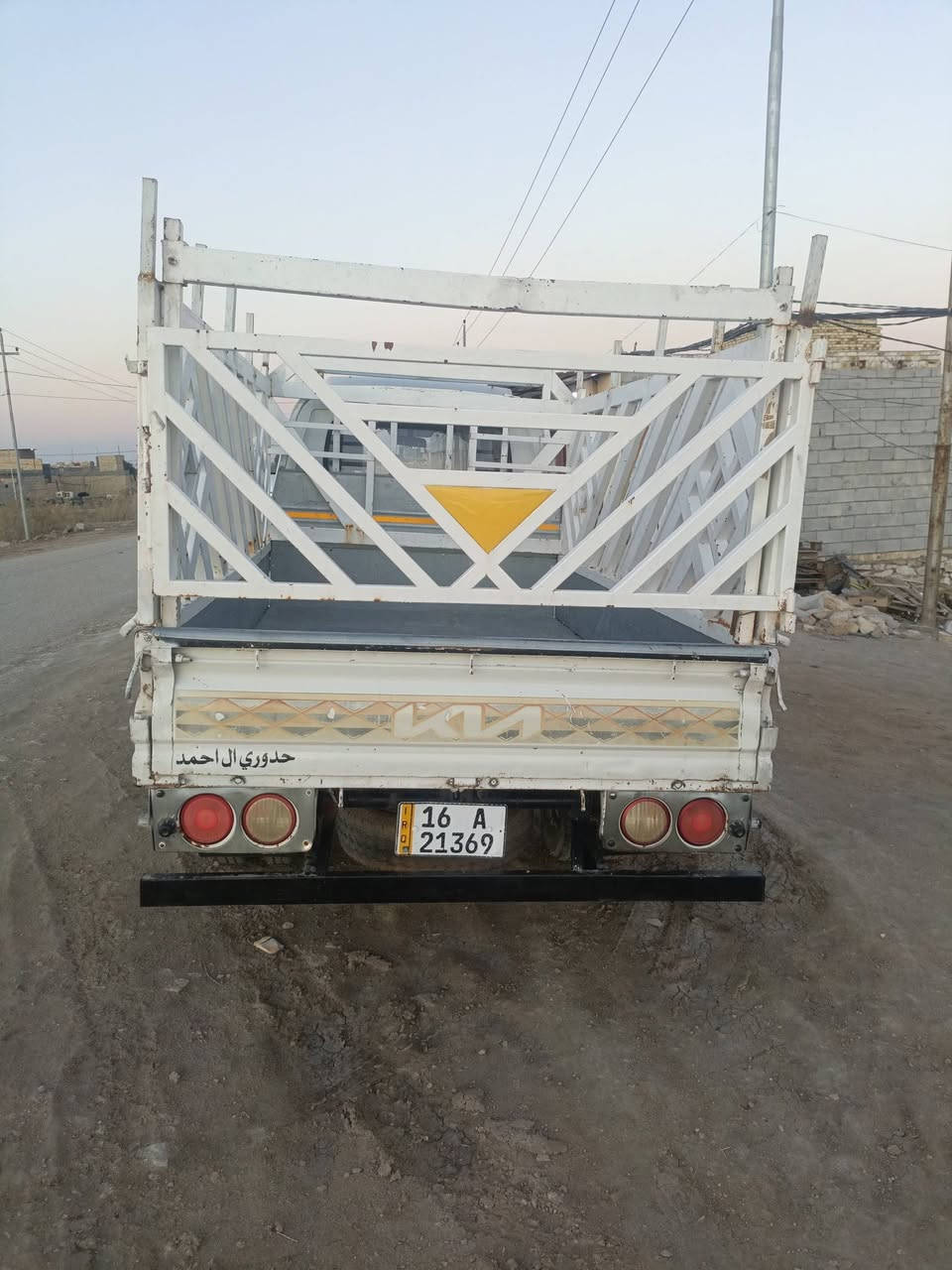 كيه حمل للبيع مديل 12 محرك 2700 مكفوله محدثه السياره تخم تير دوشمه مال حديث جاهزه مكان السياره رميثه ***********
