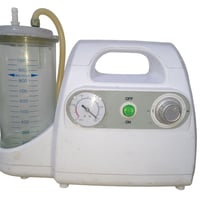 جهاز سحب سوائل • مستعمل قليل • مجال للطيبين