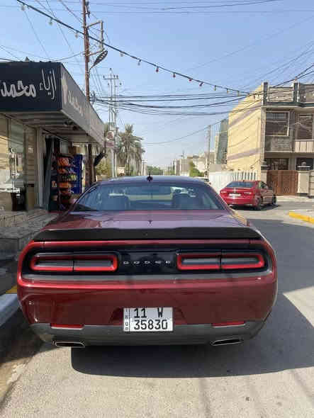 چالنجر 2019 Gt supr track فول واحد على واحد عدا لفتحة
رقم بغداد باسمي (***********)
السعر / 168  
حادثه قطعه وحده ربع جاملغ متعدل ومصبوغ بنيد محدث صور لحادثة موجوده مع صور 
مواصفات /
1-رادرات نقط عمياء رادار امامي  
2-تحديد مسار
3-كشنات كنتاره اسود تدفئه- تبريد 
4-مقود كهرباء تدفئه
5-حساسات امامي خلفي 
وبعد بيها هواي مواصفات
مواصفات Gt المعروفه
