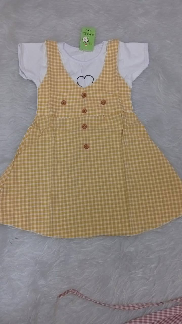 كلشي حلو وجديد يمي وووبس🥰
 يلبس من سنتين لحد ٤ سنوات 👌
الخامه الجزء المقفل كلينس والصدر والضهر
 فانيلا ليكرة 💯💯
توصيل فقط داخل بلد 🚴🚴


**إذا كنت صاحب هذا الإعلان وتريد حذفه لأي سبب، رجاءا أرسل رسالة إلى الدعم الفني**