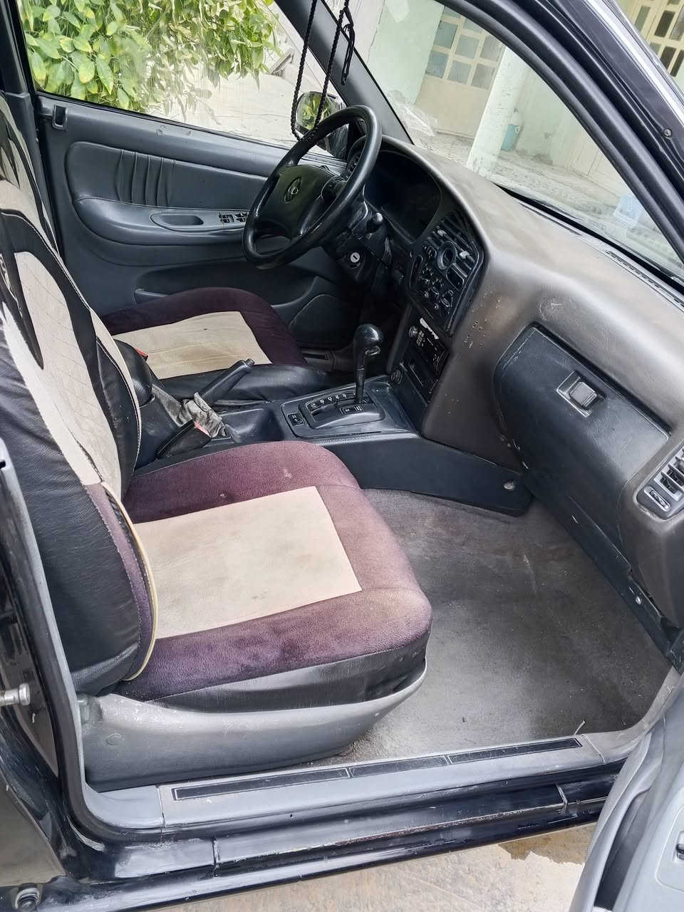 برنس فراشه موديل 96
رقم أنبار بأسمي تحويل ثاني يوم 
صدر تايرات كله جديد 
السعر 35وبيها مجال 
الإستفسار الإتصال ***********
